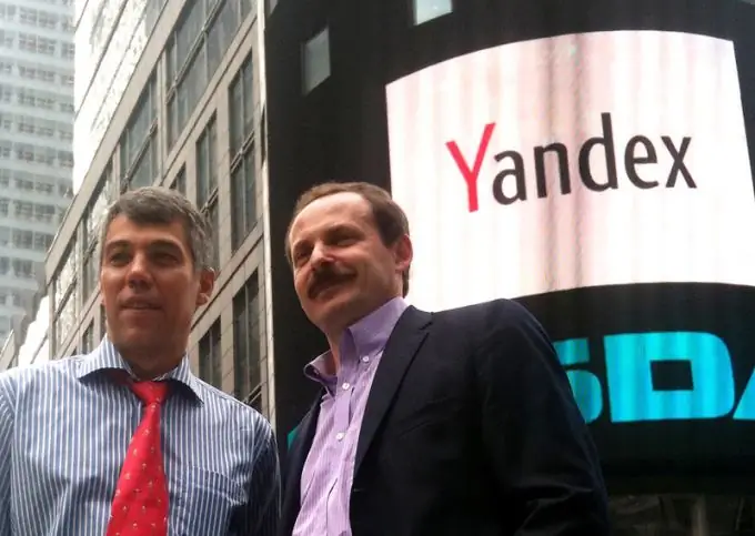 Yandex creators - Ilya Segalovich (left) and Arkady Volozh