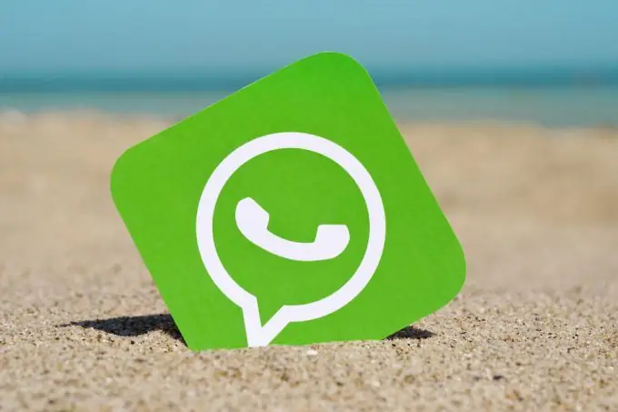 Com transferir WhatsApp a un altre telèfon