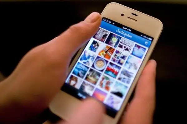 How to view photos on Instagram